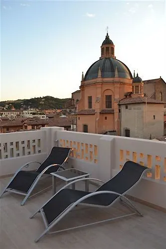 Altana Bologna Apartment 0*,  إيطاليا